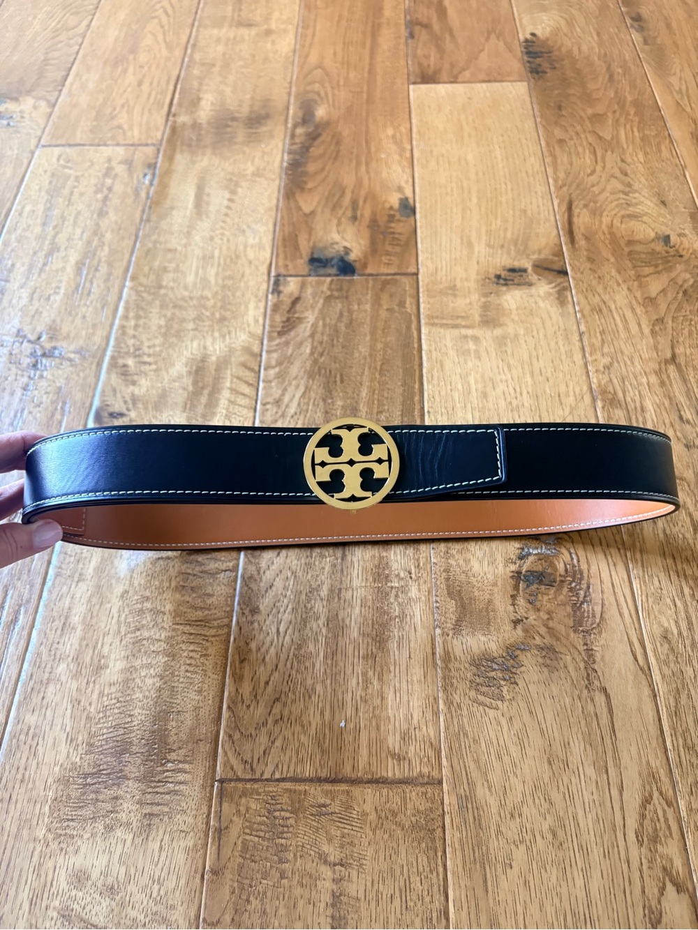 Tory Burch 1.5 inch Miller Smooth Leather Reversible Belt